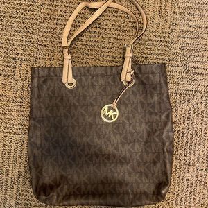 Micheal Kors Brown Tote Bag 🤎✨